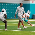 Revealing the Winning Techniques: An Inside Look at the Miami Dolphins Coach’s Leadership in [2023]